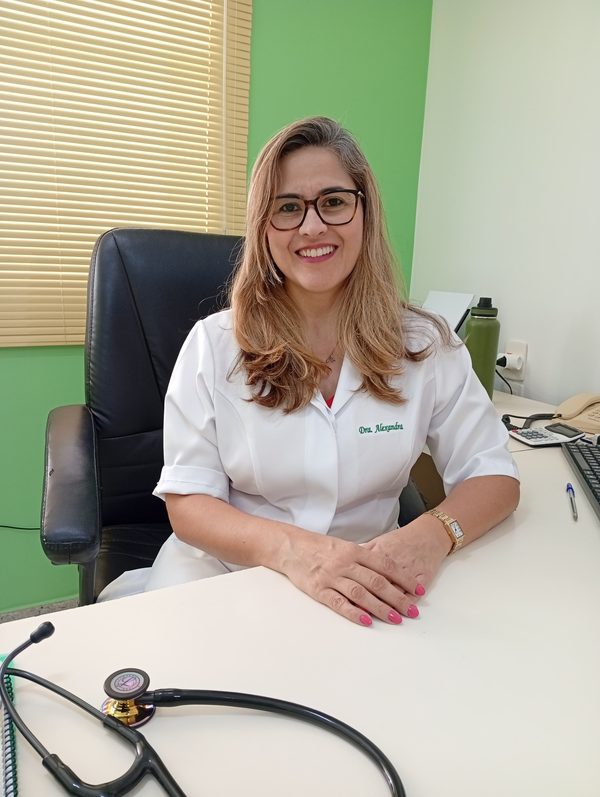 Dra. Alexandra Marques do Nascimento
