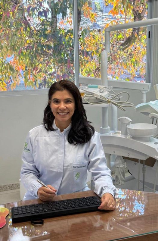 Dra. Fernanda Mafra Siqueira
